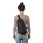 Sac bandoulière en rPET AWARE™ Renew – Image 4