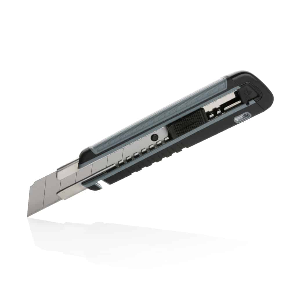 P215.172__B_1__d955b1e0dec84f94ae434424e23f129d.jpg Cutter robuste et rechargeable en plastique RCS – Image 3