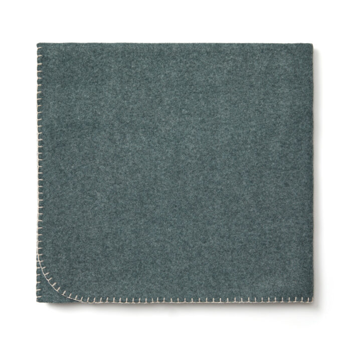 VINGA Couverture / Plaid en polyester recyclée Bilton – Image 8