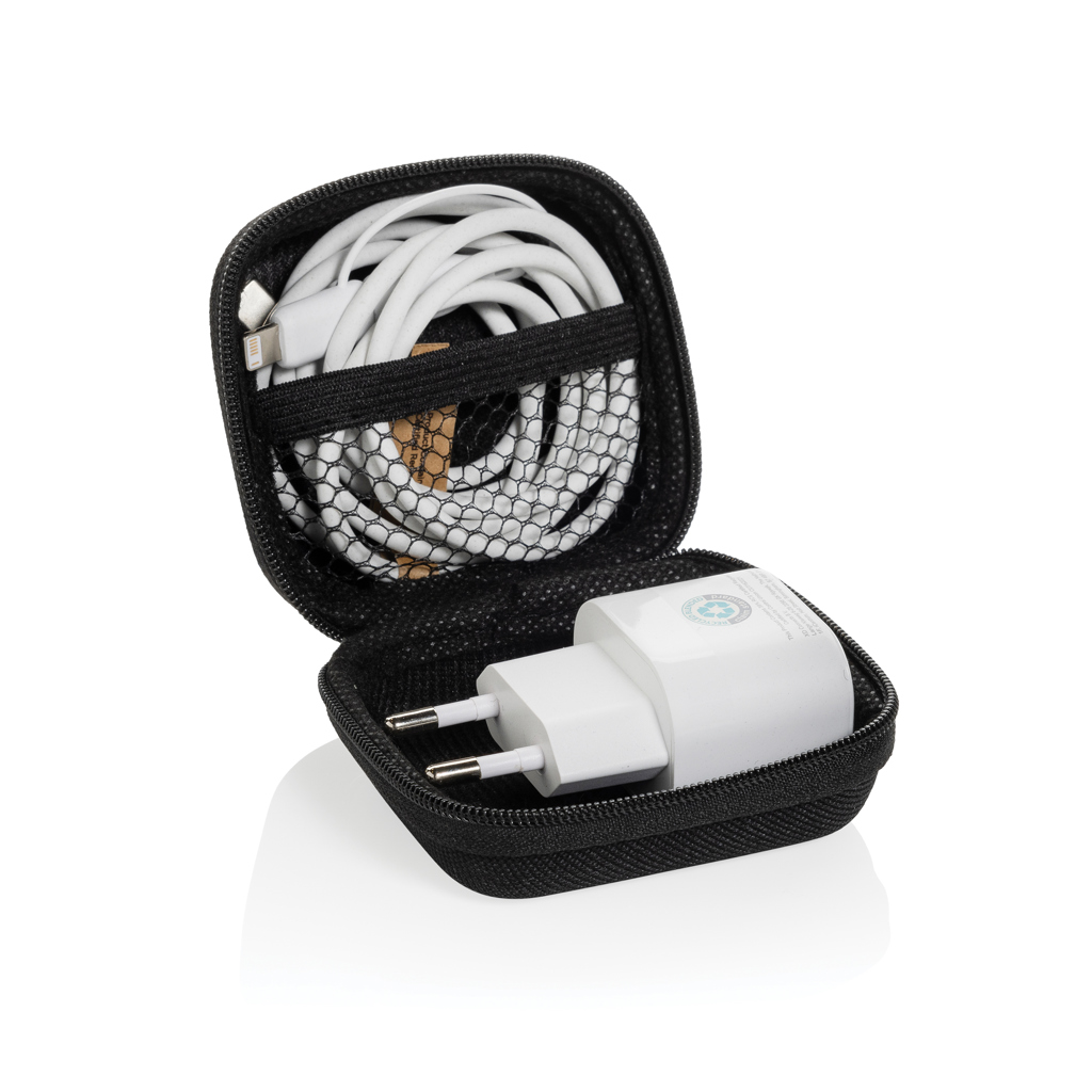 P301.2501__B_2__0dc47fdd78734ac1a3de4d40111b9d27 Set câble et chargeur 20W en PET recyclé RCS Boost – Image 3