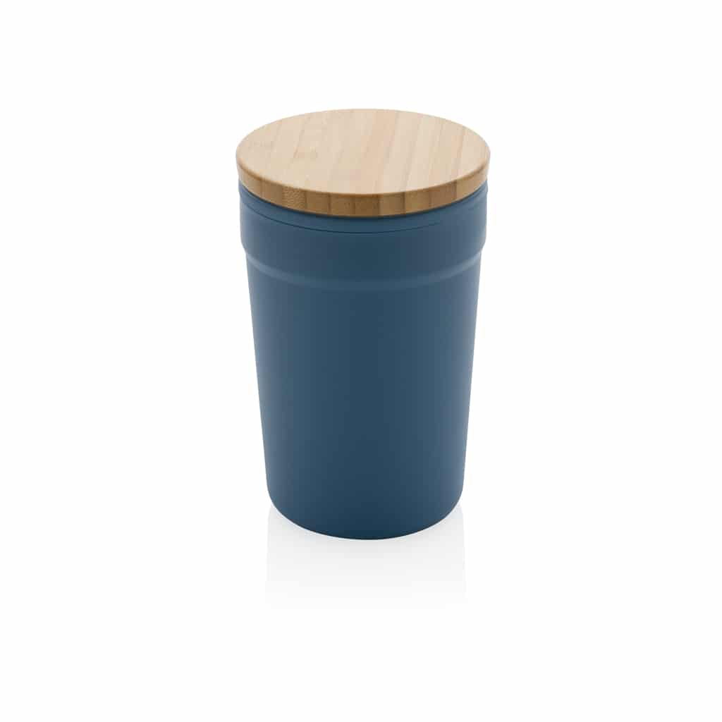P433.295__B_1__31c8281790f34f4c8fa0c77137b05491.jpg Mug 300ml en PP recyclé GRS avec couvercle en bambou – Image 12