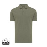 Polos unisexes durables couleur heather green en 50% recyclé et 50% organiquede la marque iqoniq