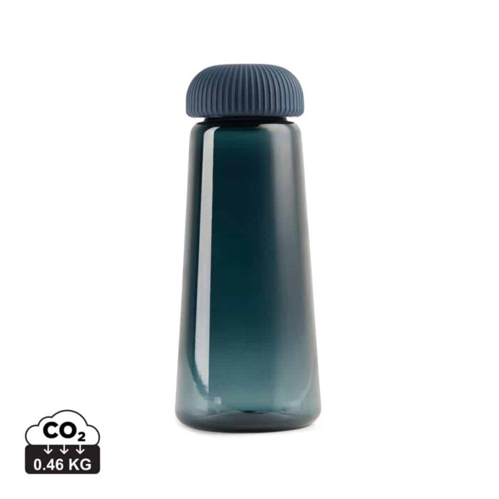 Bouteilles d'eau durables couleur bleu en rPET