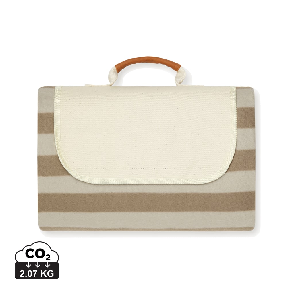 V459013__S_0__2ee7608eaebf440099cb138e4e571290.jpg VINGA Petite couverture pique-nique en rPET GRS Alba – Image 4