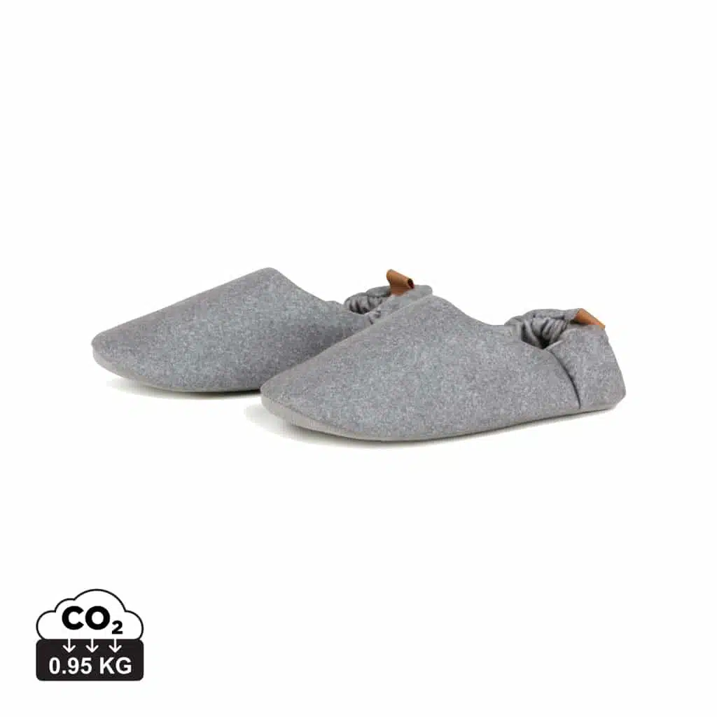 V4990102SM__S_0__2c20819234aa4d529d49395f0d1c6bb9.jpg VINGA Chaussons doux en rPET RCS S/M Moulton – Image 1