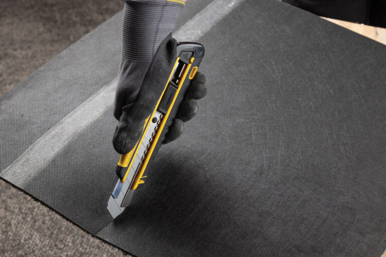 Robust Refillable RCS Plastic Utility Knife - Image 8