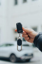 Keyfinder Dual keychain with worldwide locating - Image 10