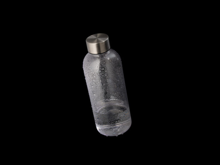 Leakproof water bottle with metallic lid - Image 9