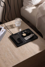 VINGA Timo RCS desk charger and accessory tray - Image 4